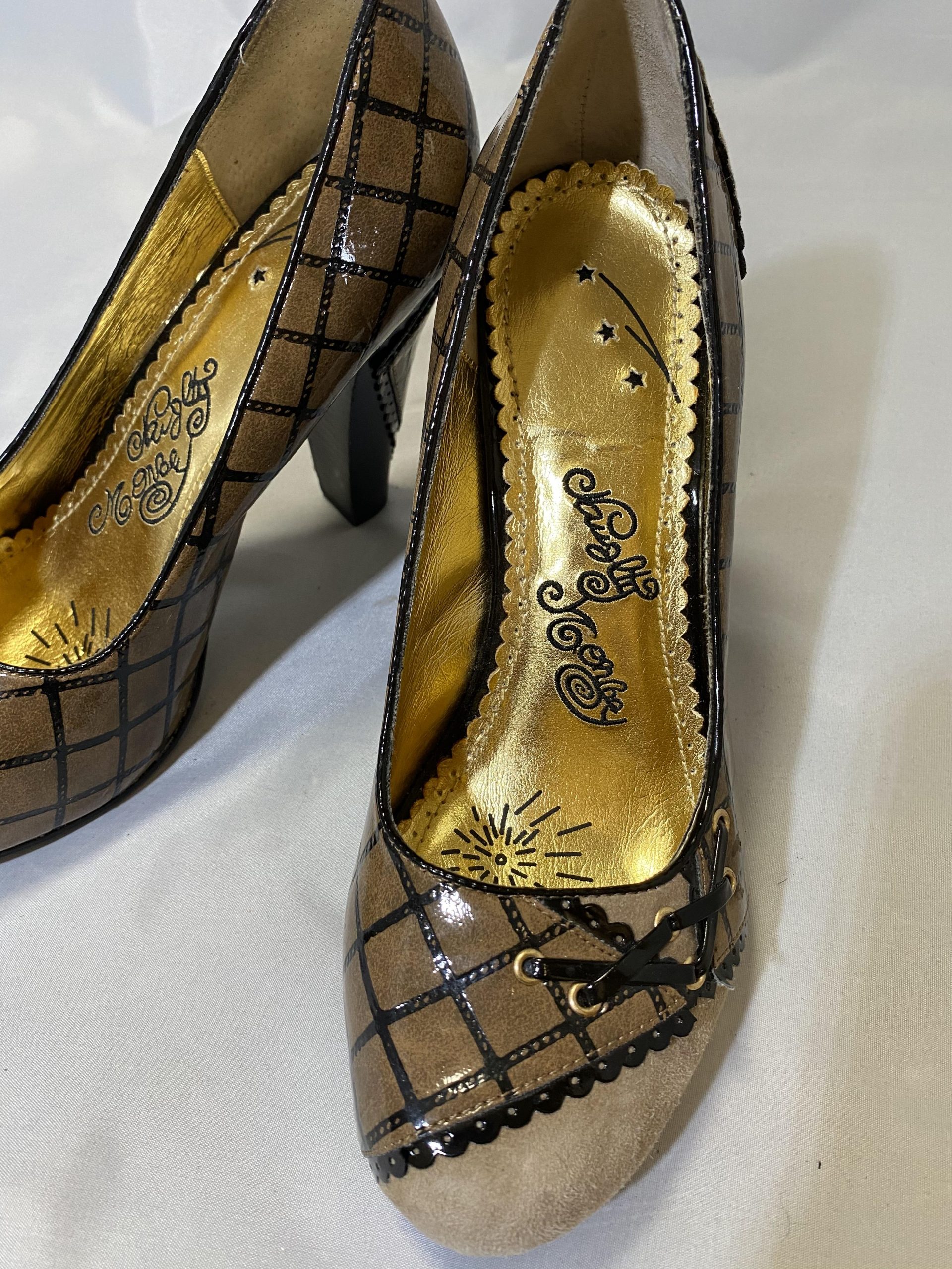 Size 9 Lady Heel | Womens heels, Heels, Lady